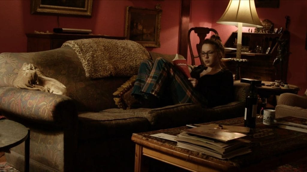 Darkness Wakes (The Sitter) Horror Movie Review