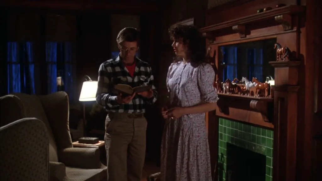 Beetlejuice (1988) Horror Movie Review