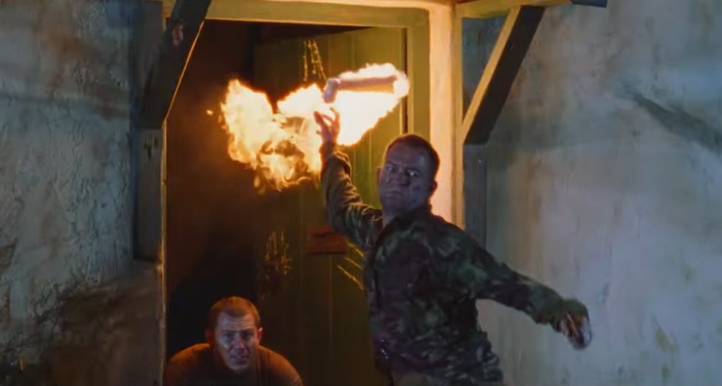 A screenshot from horror movie Dog Soldiers (2002)