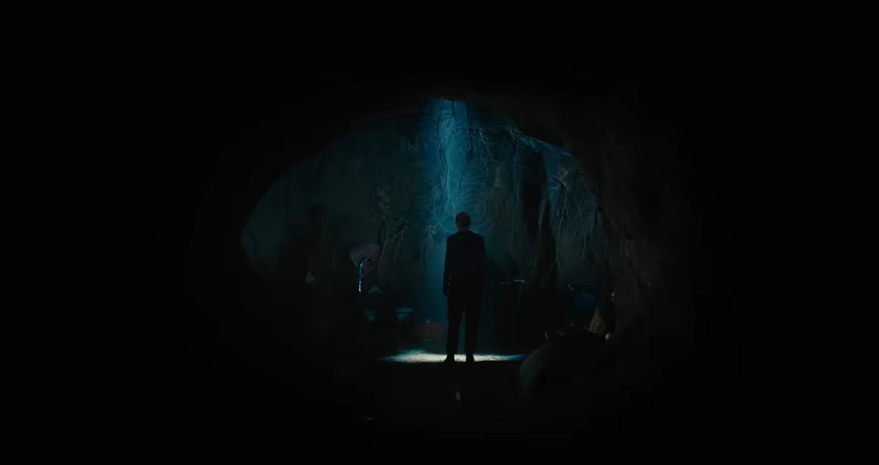 Screenshot from Ishana Night Shyamalan's horror movie The Watchers (The Watched)(2024)