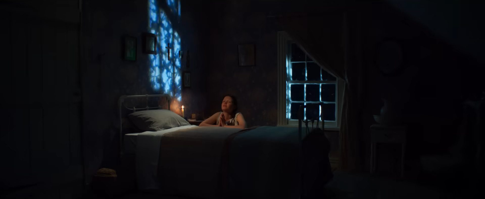 A screenshot from Ti West's horror prequel Pearl (2022)