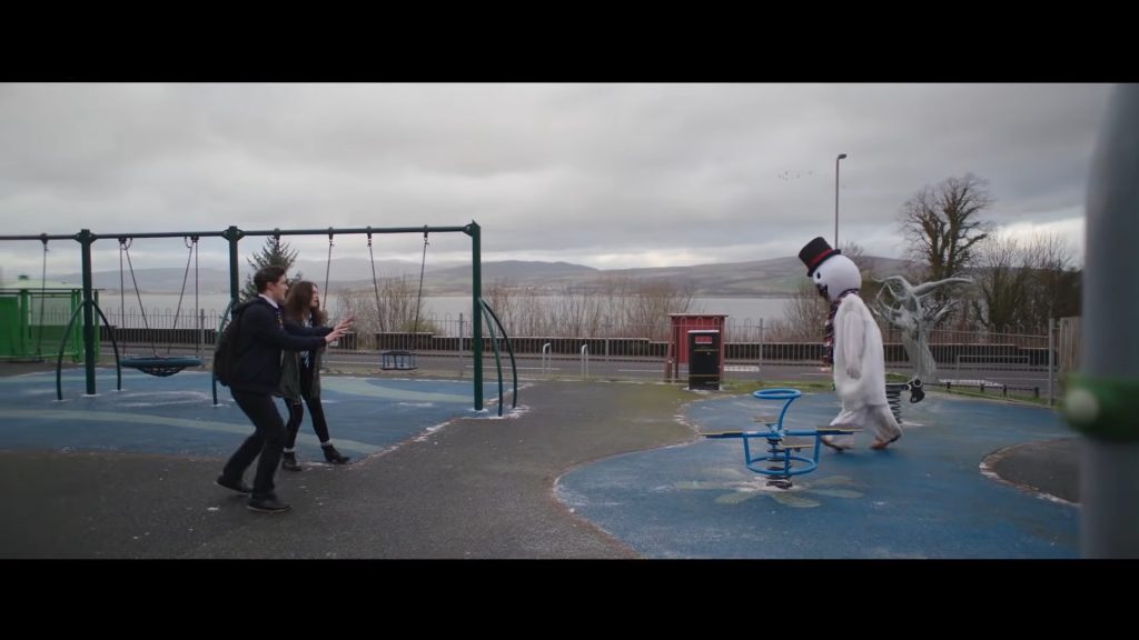 A screenshot from Christmas Zombie movie Anna and the Apocalypse (2017)