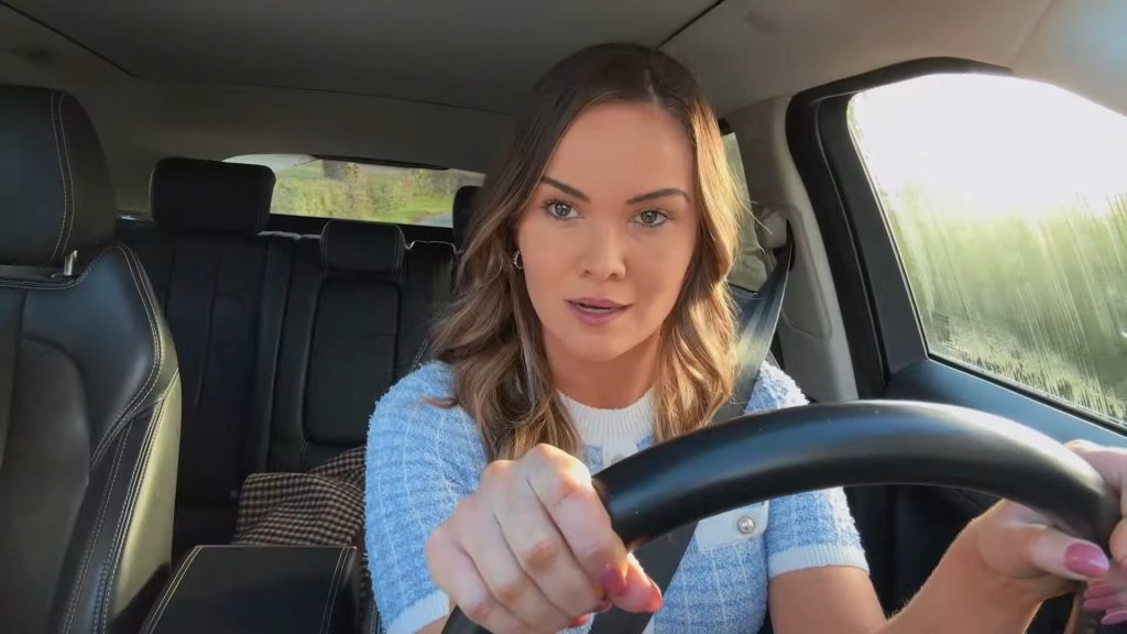 A screenshot from found footage influencer horror movie Chateau (2024)