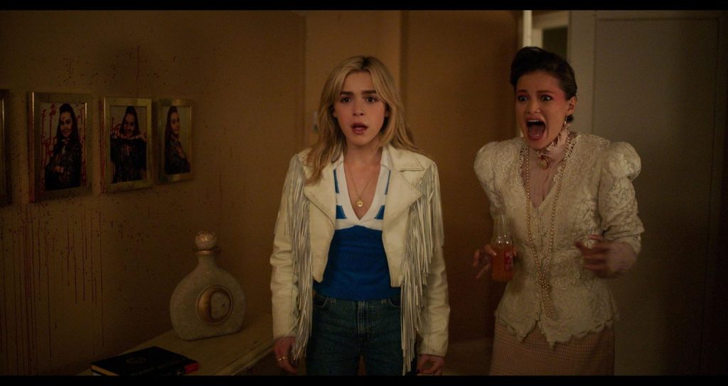 A screenshot from comedy slasher movie Totally Killer