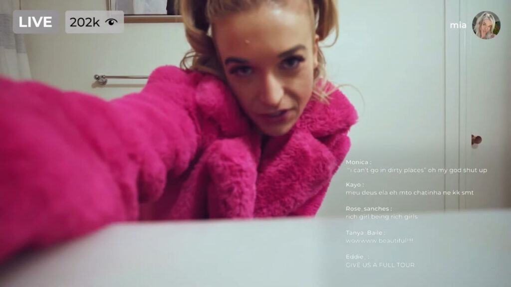A screenshot from influencer themed found footage horror movie Livestream (2025)