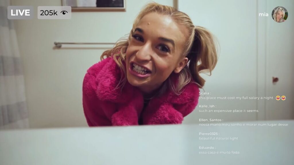 A screenshot from influencer themed found footage horror movie Livestream (2025)