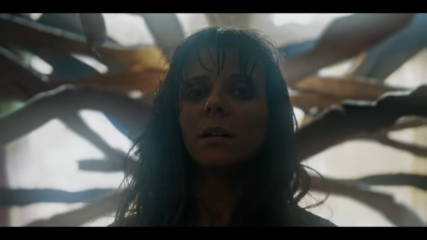 A screenshot from French Body-Horror movie Else (2025)