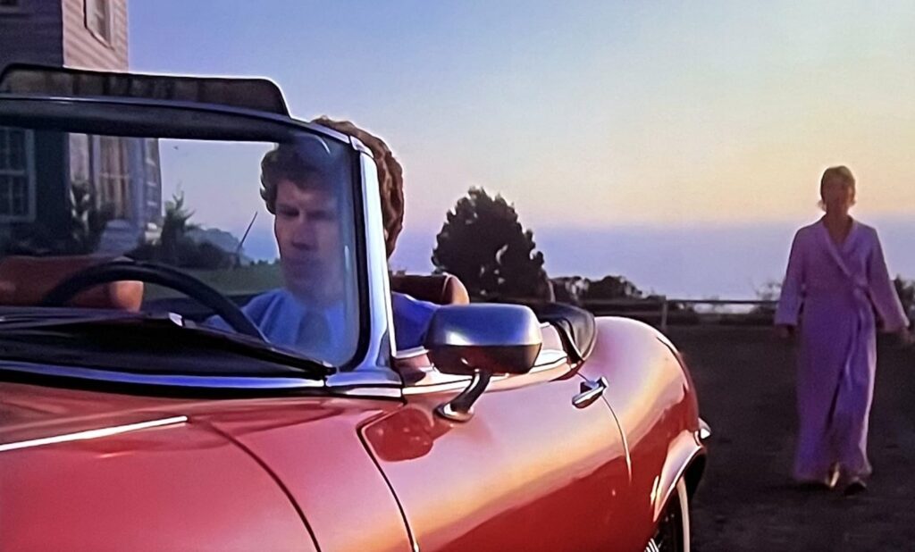 A screenshot from Stephen King adaptation horror movie Cujo (1983)