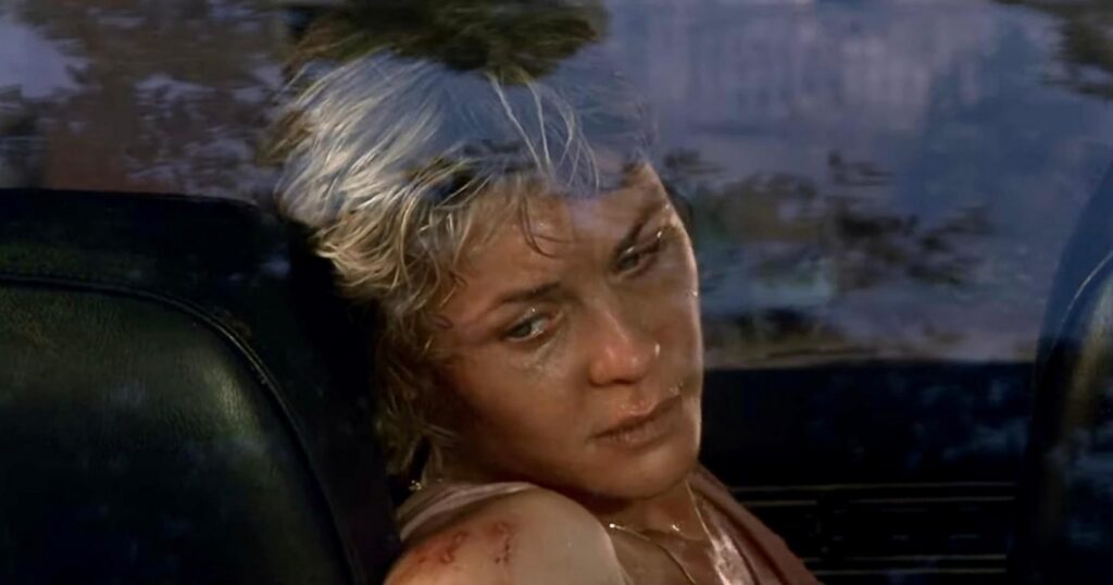 A screenshot from Stephen King adaptation horror movie Cujo (1983)