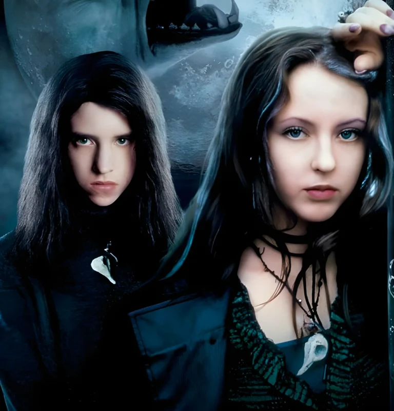 A screenshot from Werewolf horror movie Ginger Snaps (2000)