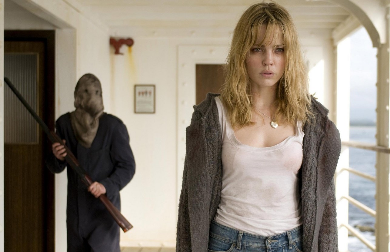 A screenshot from horror movie Triangle (2009)