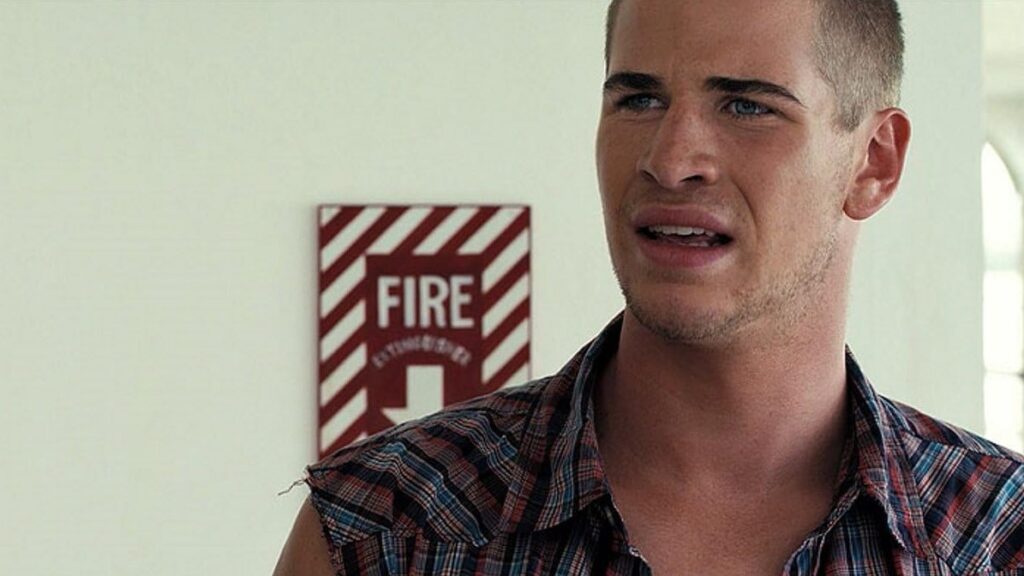 A screenshot from horror movie Triangle (2009)
