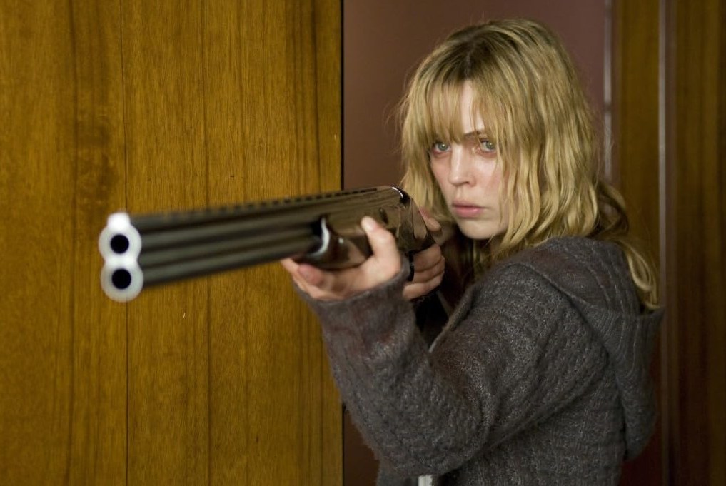 A screenshot from horror movie Triangle (2009)