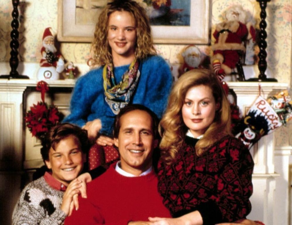 A screenshot from classic Christmas comedy movie National Lampoon's Christmas Vacation (1989)